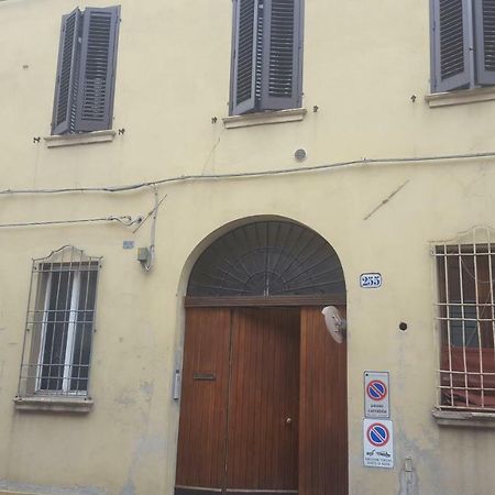 Carlo Mayr Apartment Ferrara Ngoại thất bức ảnh