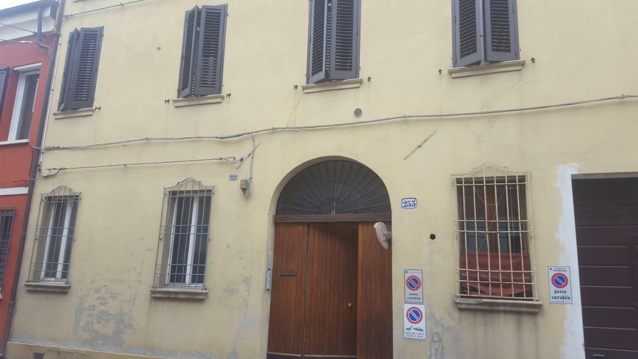 Carlo Mayr Apartment Ferrara Ngoại thất bức ảnh